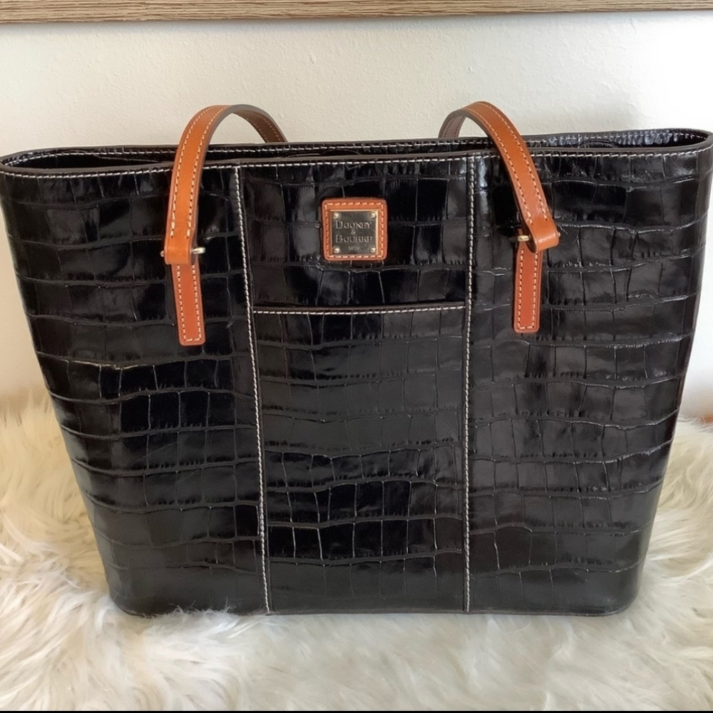 Dooney & Bourke Lexington Shopper Leather Tote